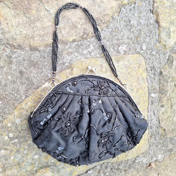 Beaded Mini Bag Black Sequin Kisslock Le Regale Classic Vintage Satin Purse - Picture 5 of 15